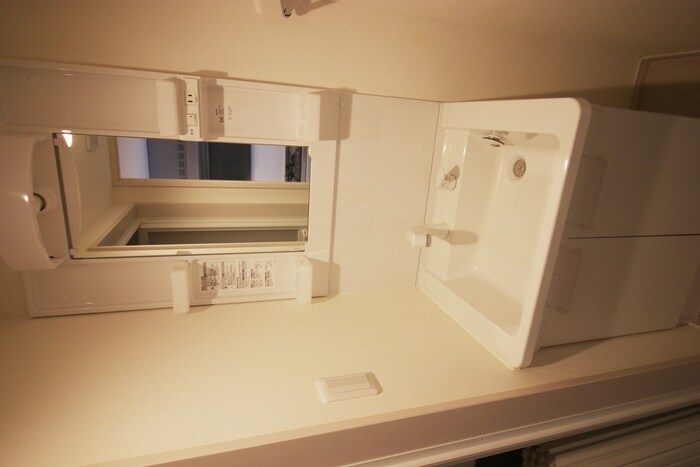 物件内観写真12　(洗面)