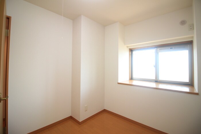 物件内観写真11　(居室)