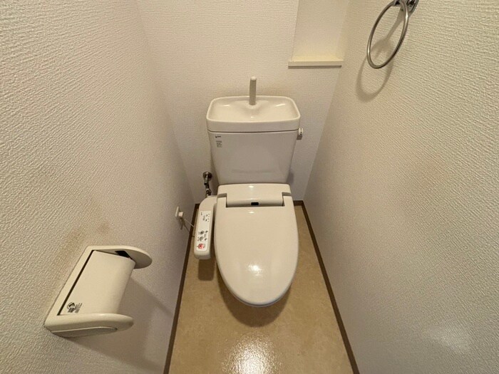 物件内観写真14　(トイレ)