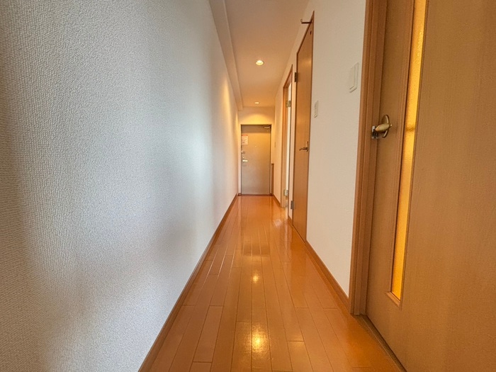 物件内観写真18　(廊下)