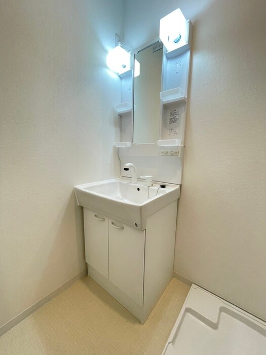 物件内観写真12　(洗面)