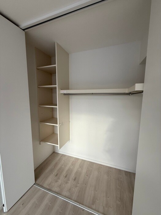 物件内観写真15　(収納)