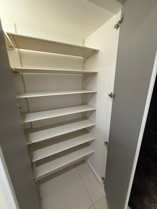 物件内観写真16　(靴箱)