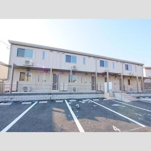 オレア子平町外観写真