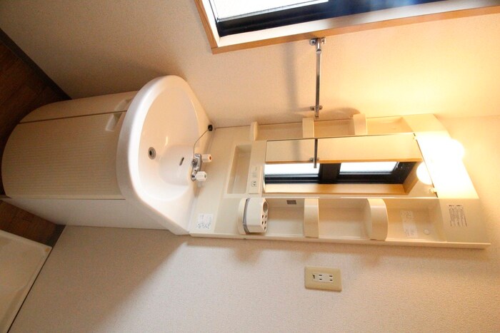 物件内観写真11　(洗面)