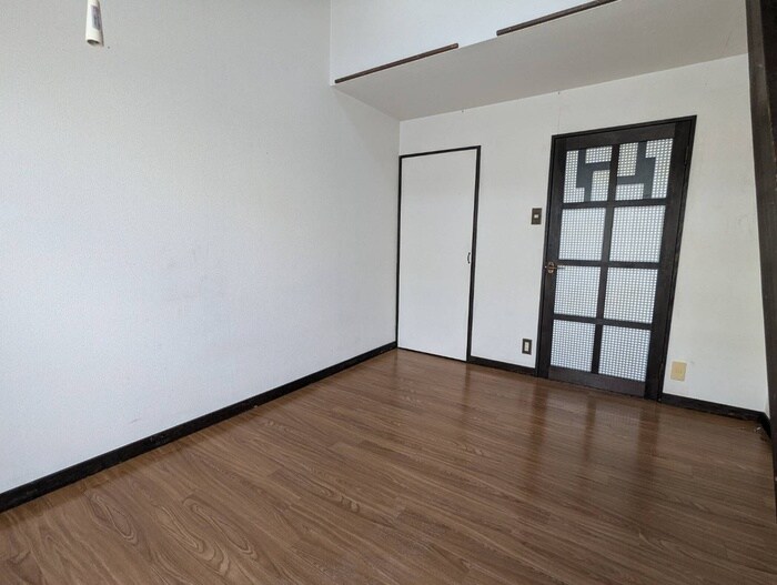 物件内観写真18　(居室)