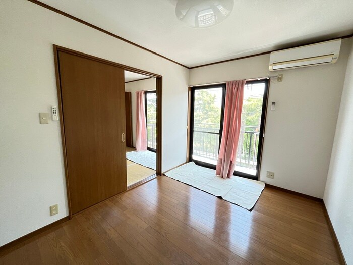 物件内観写真7　(居室)