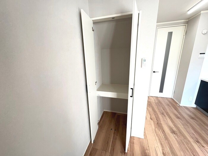 物件内観写真9　(収納)