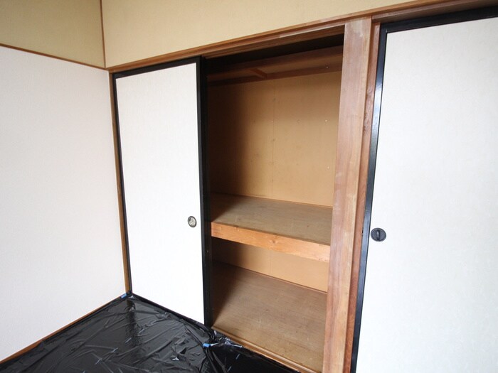 物件内観写真13　(収納)