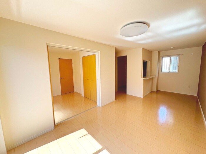 物件内観写真6　(居室)