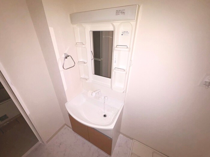 物件内観写真11　(洗面)
