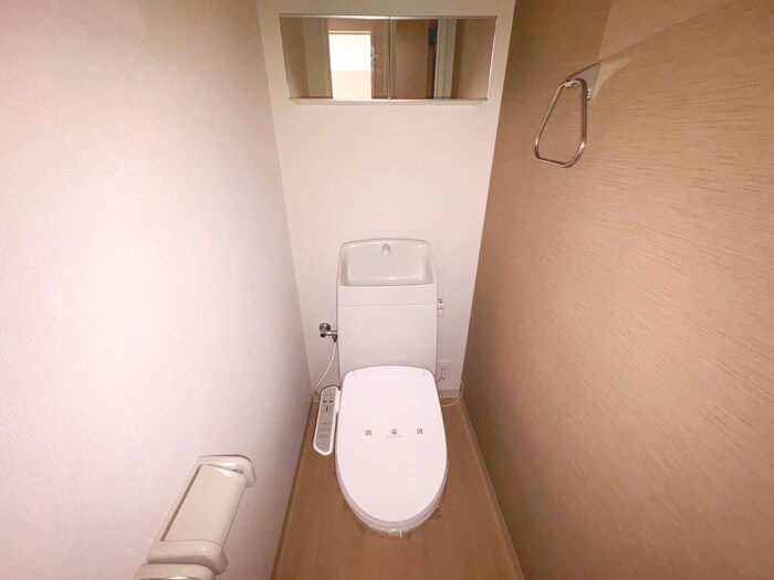 物件内観写真13　(トイレ)