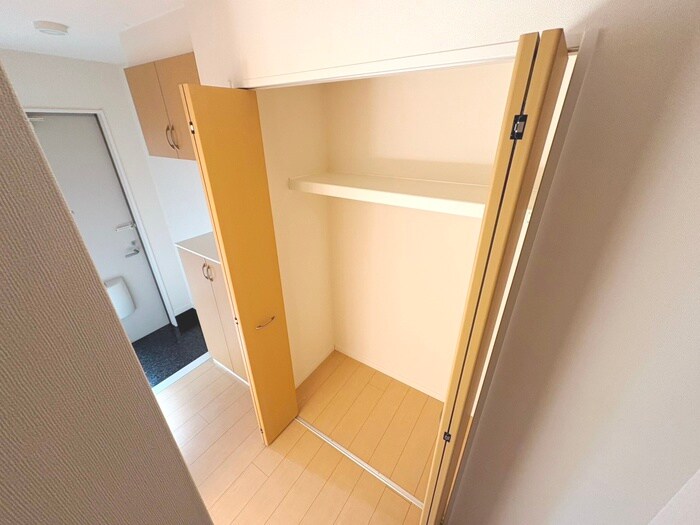 物件内観写真15　(収納)