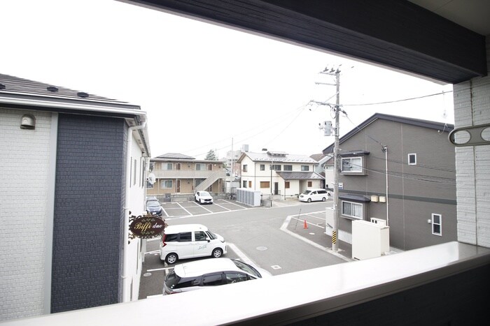 物件内観写真22　(室内からの展望)