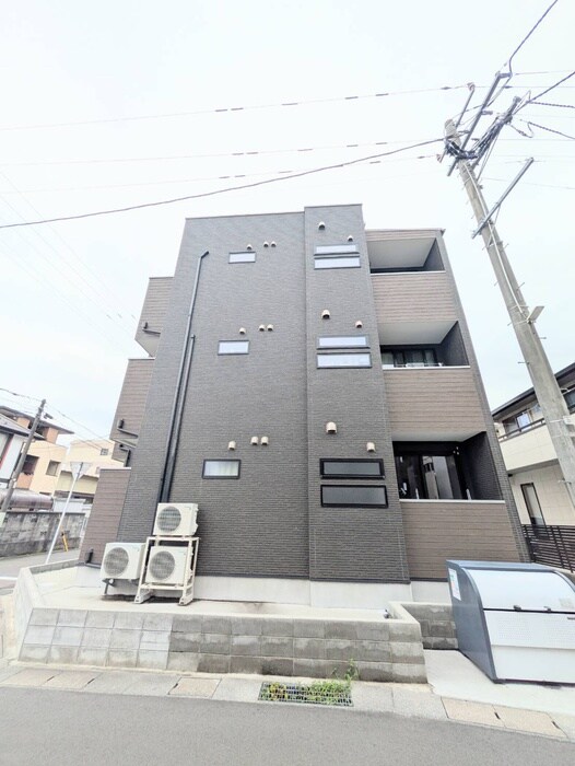 物件外観写真3　(外観写真)