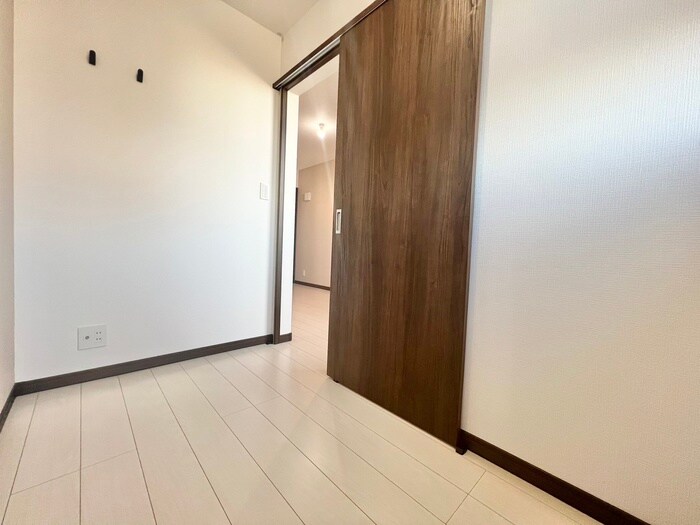 物件内観写真10　(居室)