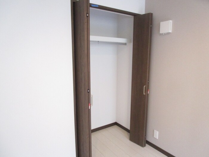 物件内観写真16　(収納)