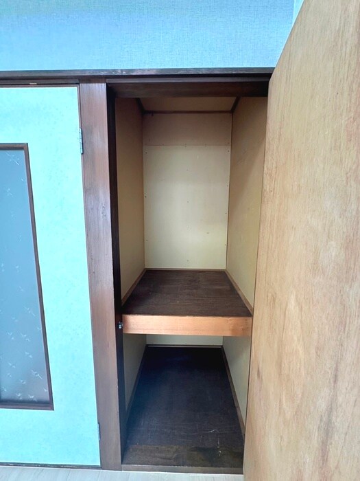 物件内観写真11　(収納)