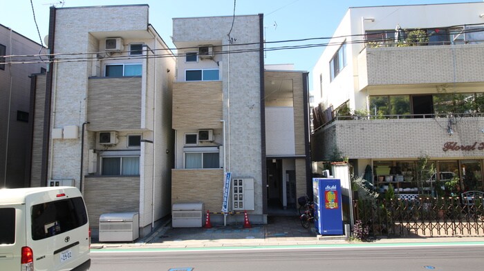 物件外観写真1　(外観写真)