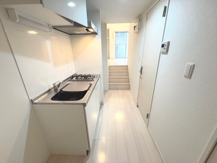 物件内観写真16　(廊下)