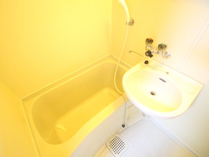 物件内観写真10　(バス／シャワールーム等)