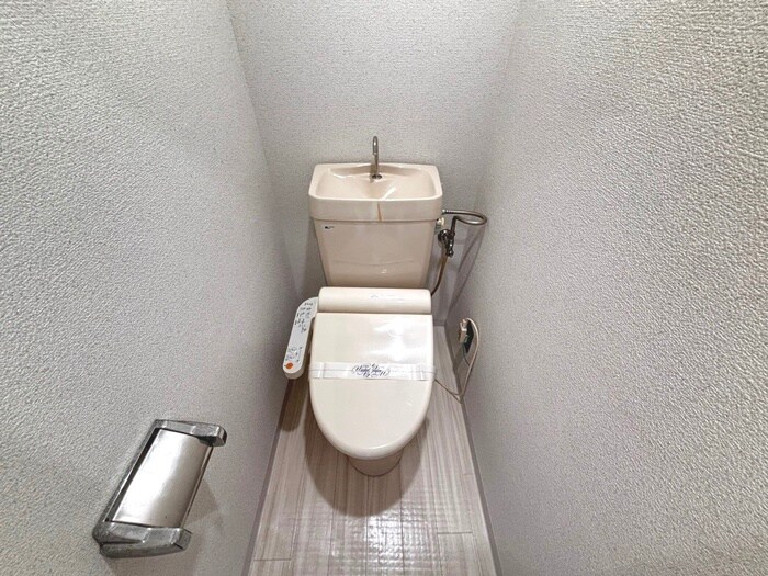 物件内観写真15　(トイレ)