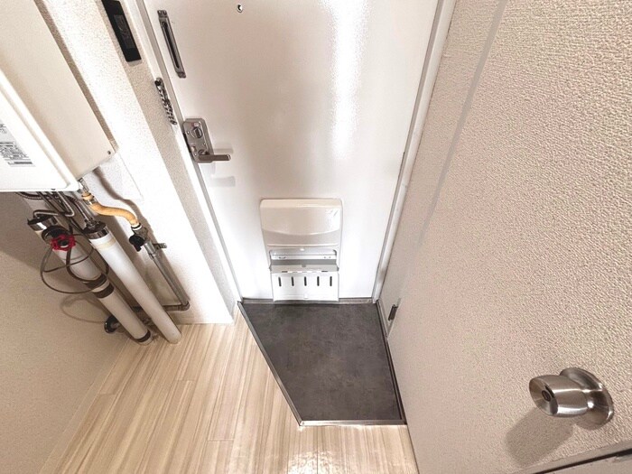 物件内観写真20　(玄関)