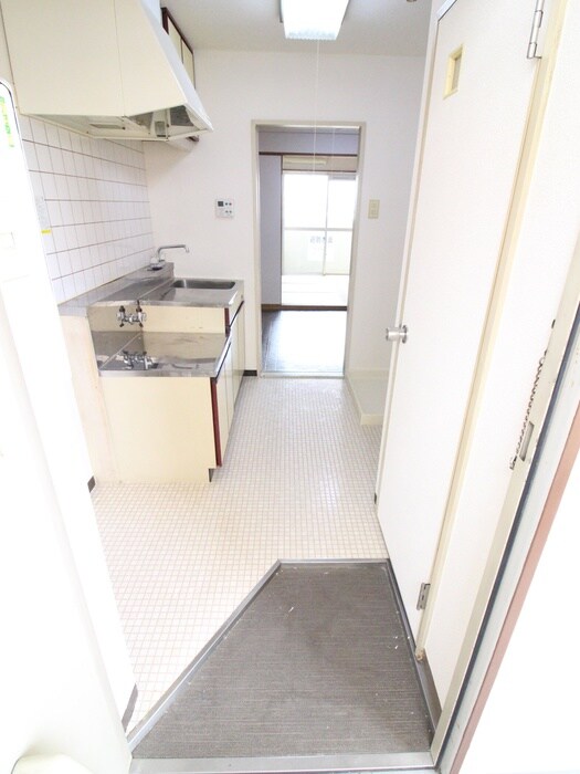 物件内観写真21　(廊下)