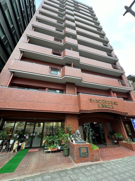 ﾗｲｵﾝｽﾞﾏﾝｼｮﾝ北目町第2（608）外観写真