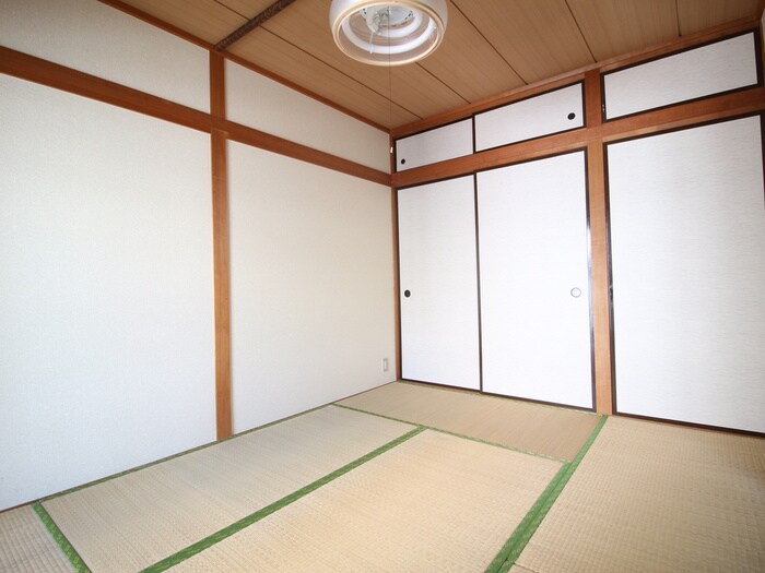 物件内観写真8　(居室)