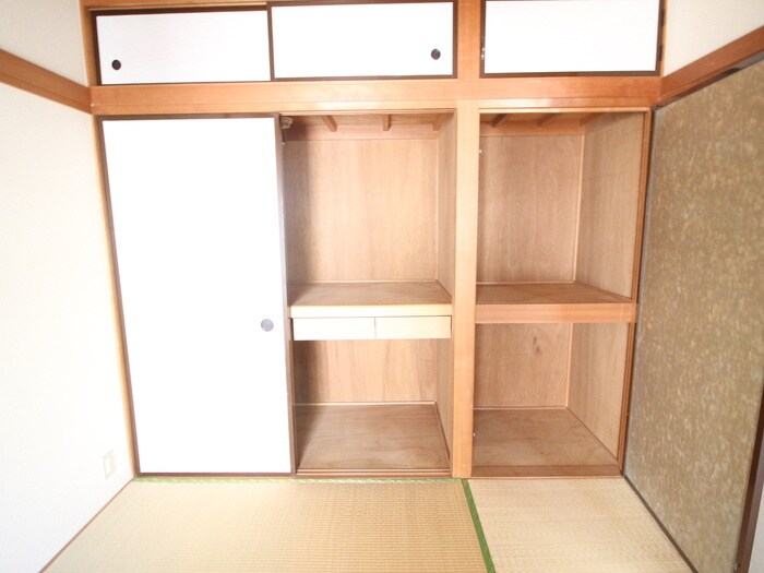 物件内観写真9　(収納)