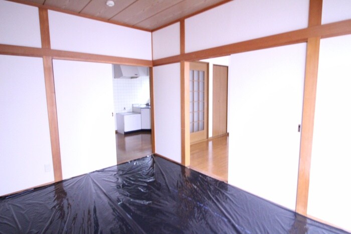 物件内観写真11　(居室)