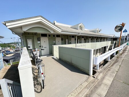 ハウスサンパーク外観写真