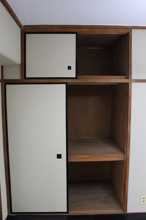 物件内観写真11　(収納)