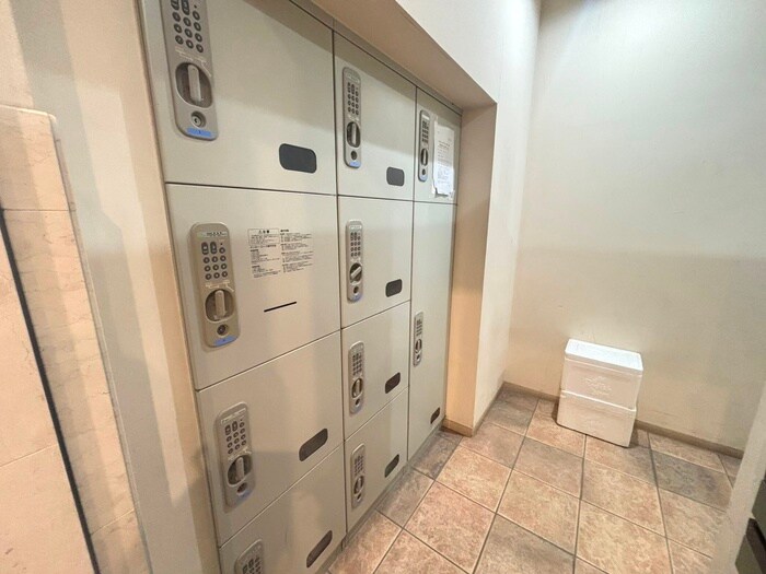 物件外観写真4　(建物設備)