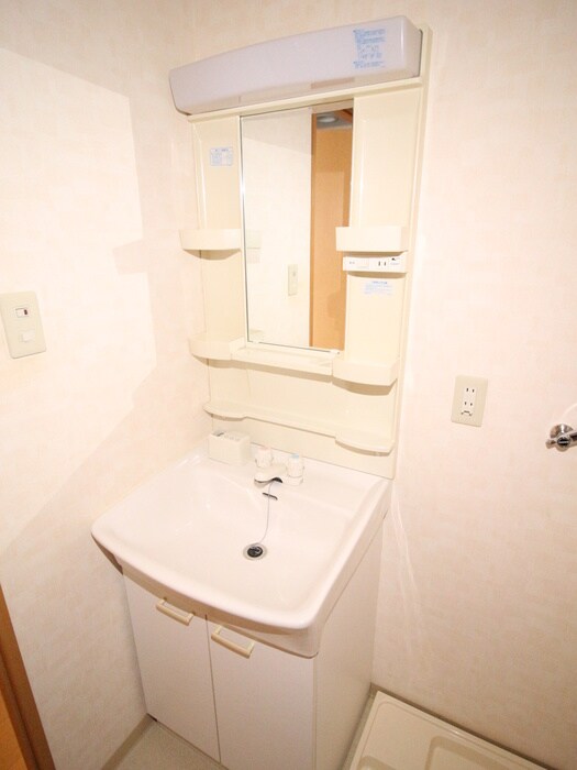 物件内観写真12　(洗面)