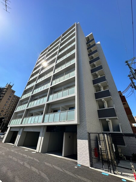 Ｙ´Ｓ　ＨＩＬＬＳ外観写真