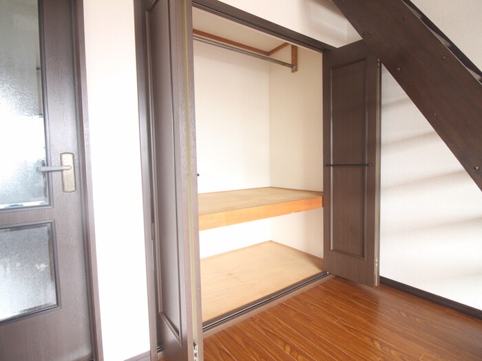 物件内観写真15　(収納)