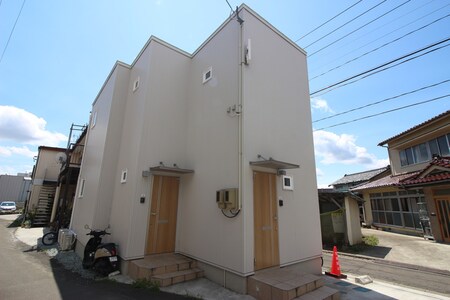 ガーネットコート長町外観写真