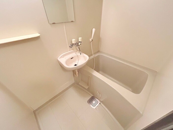 物件内観写真4　(バス／シャワールーム等)