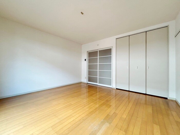 物件内観写真16　(居室)