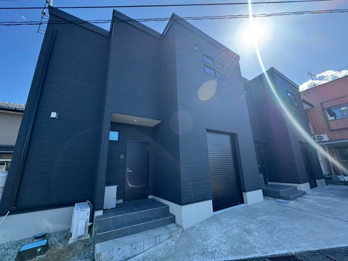 物件外観写真6　(外観写真)