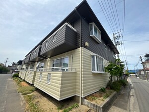 ルミエ－ル東外観写真