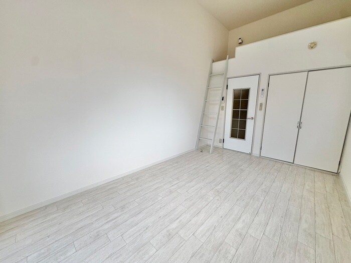 物件内観写真17　(居室)