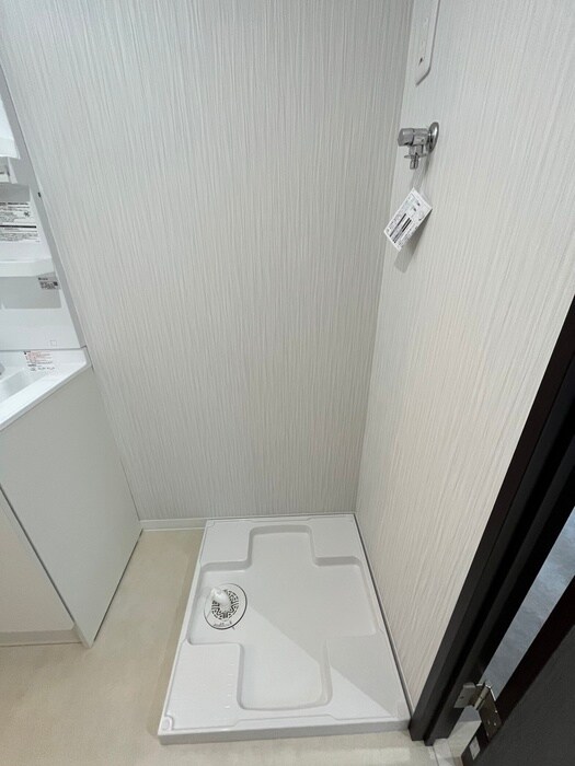 物件内観写真18　(洗濯機置場)