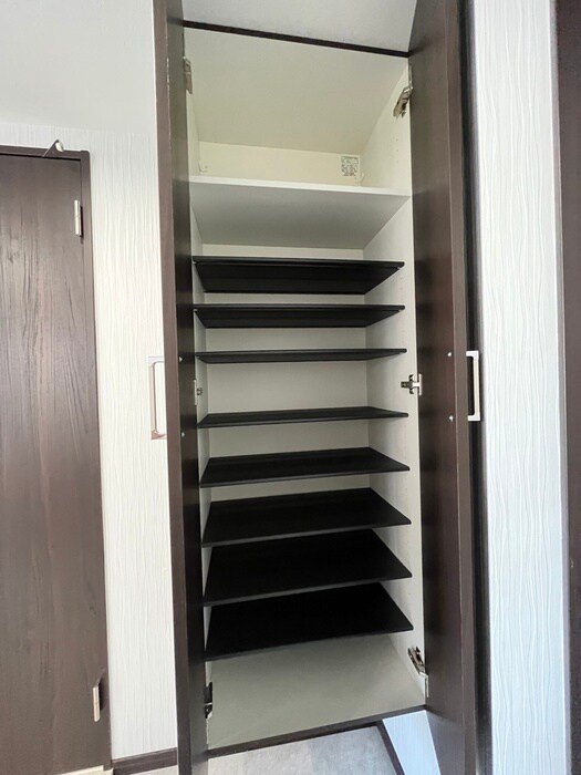 物件内観写真19　(靴箱)