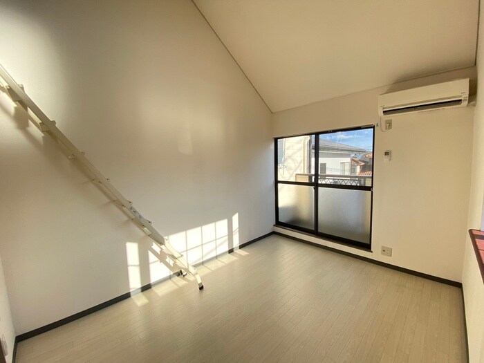 物件内観写真7　(居室)