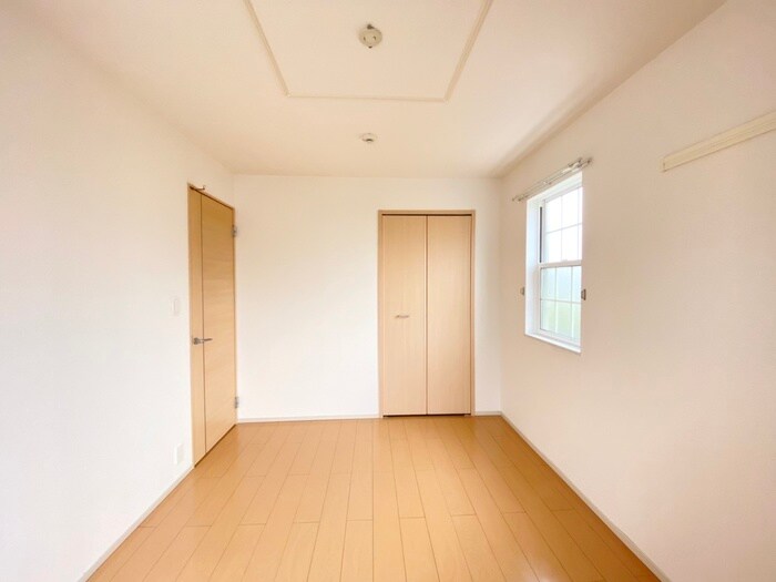 物件内観写真21　(居室)