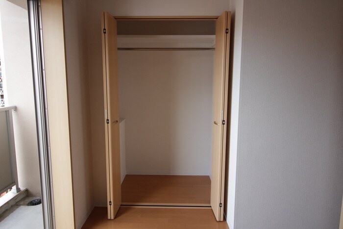 物件内観写真14　(収納)