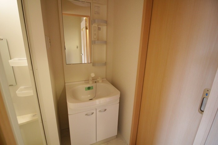 物件内観写真15　(洗面)